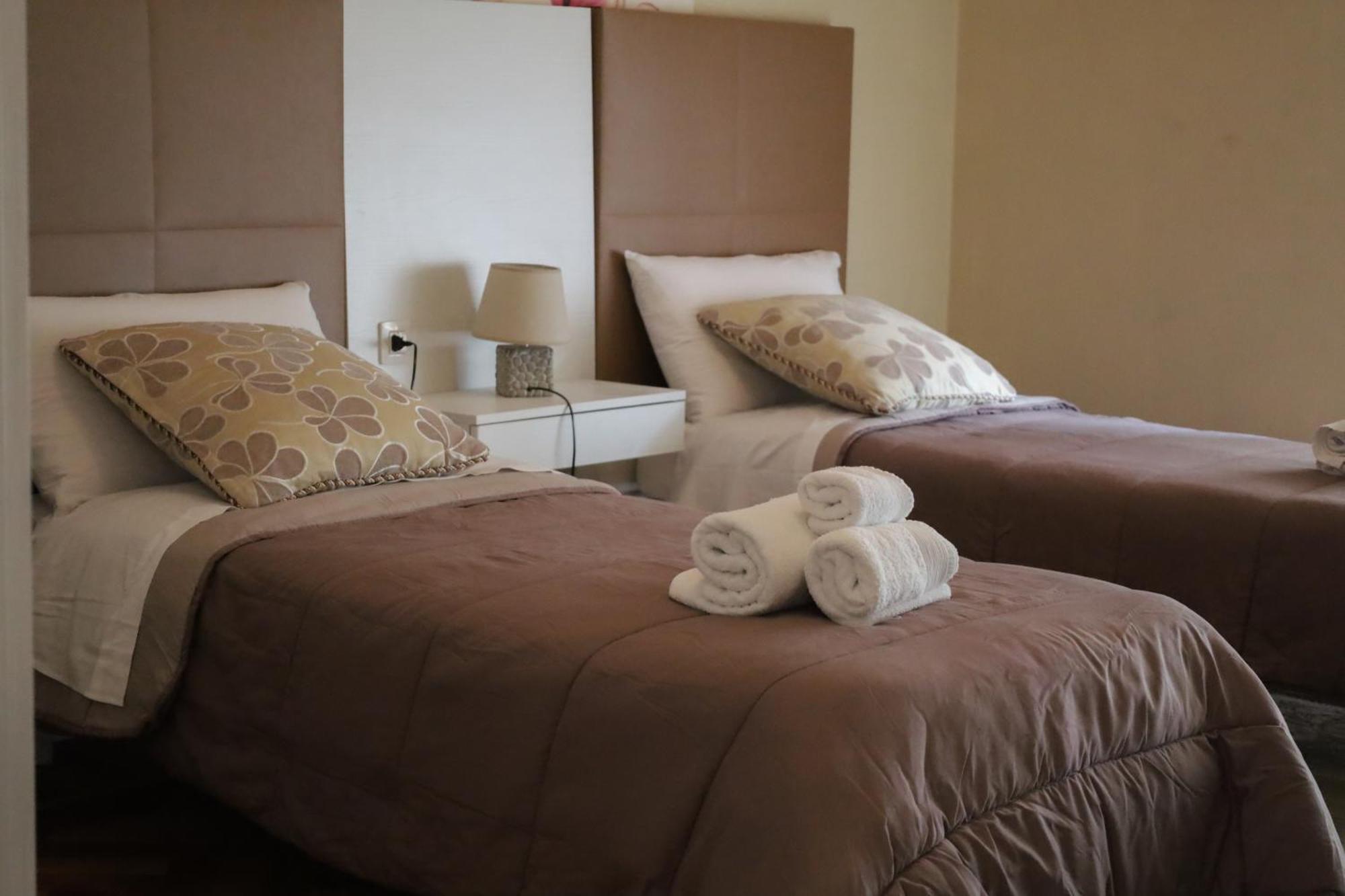 Accademia Apartment Сассарі Екстер'єр фото