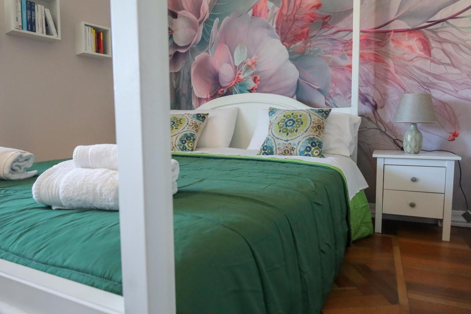 Accademia Apartment Сассарі Екстер'єр фото
